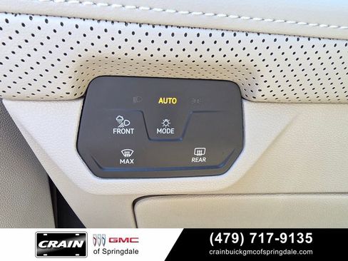 Used 2024 Volkswagen Atlas SE w/ Black Wheel Package FWD image 20