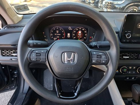 Certified 2024 Honda Accord EX image 19