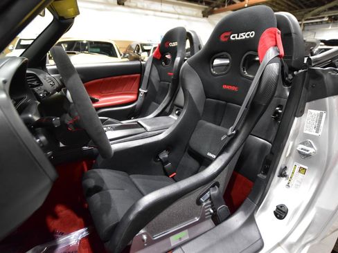 Used 2006 Honda S2000 image 38