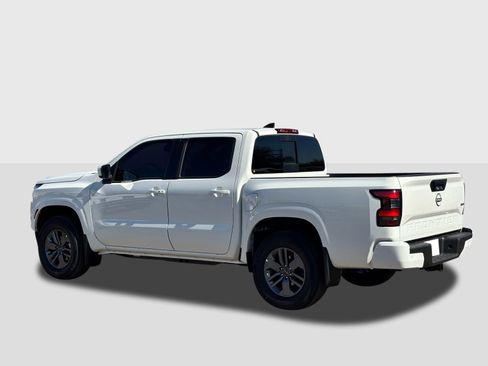 New 2026 Nissan Frontier SV w/ SV Convenience Package AWD/4WD image 3