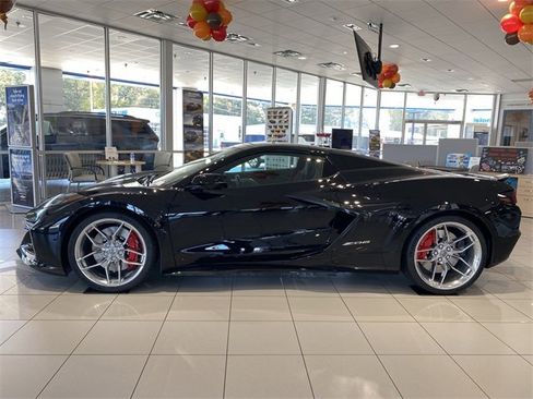 New 2026 Chevrolet Corvette Z06 w/ Chrome Exterior Badge Package image 2