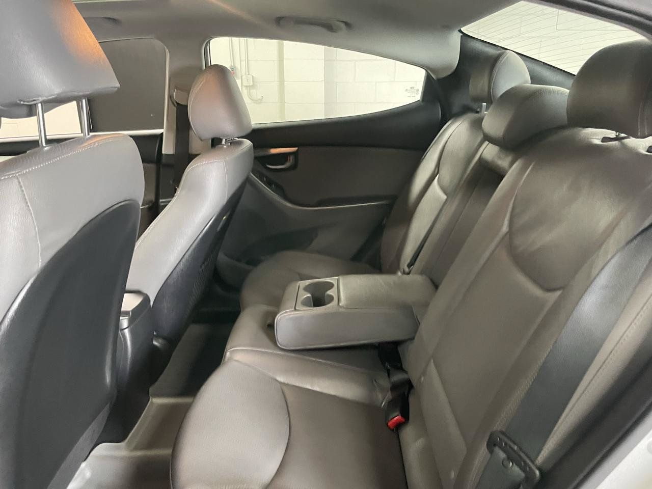 Used 2013 Hyundai Elantra Limited w/ Technology Pkg FWD image 13