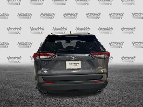 Used 2025 Toyota RAV4 XLE w/ Convenience Package FWD image 9