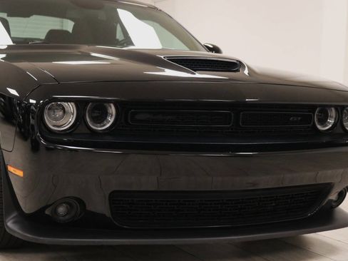 Used 2022 Dodge Challenger GT w/ Driver Convenience Group image 76