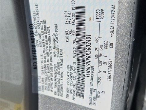 Used 2019 Lincoln Continental Reserve image 14