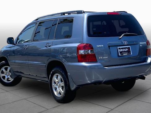 Used 2005 Toyota Highlander 4WD V6 w/ Preferred Pkg image 11