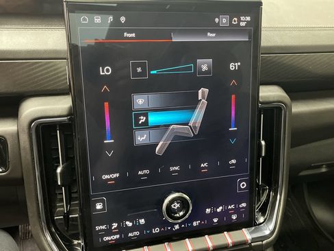 Certified 2025 GMC Yukon XL AT4 w/ AT4 Premium Package AWD/4WD image 23