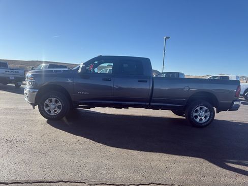 Used 2025 RAM 3500 Big Horn image 8