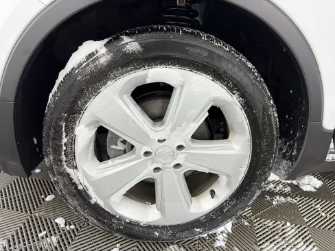 Used 2016 Buick Encore FWD image 13