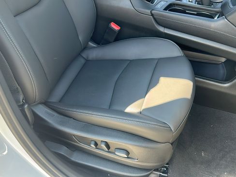 New 2025 Cadillac XT6 Premium Luxury w/ Technology Package image 11