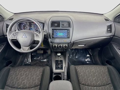 Used 2024 Mitsubishi Outlander Sport AWD image 24