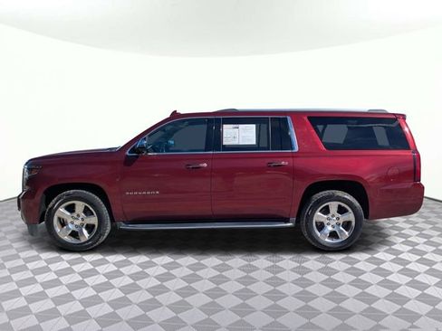 Used 2017 Chevrolet Suburban Premier image 7