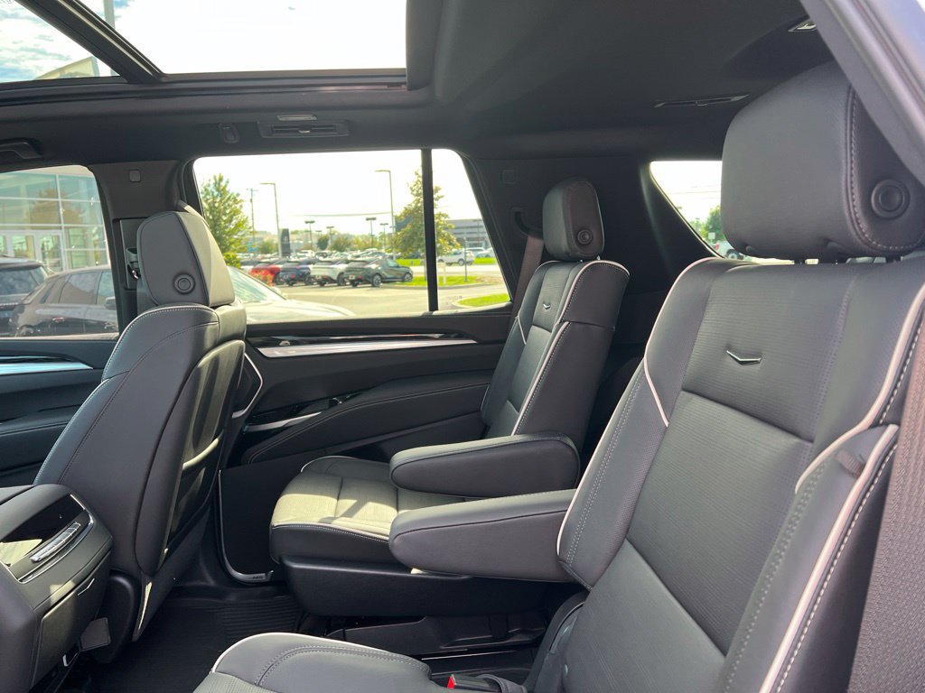Certified 2026 Cadillac Escalade Sport w/ Touring Package AWD/4WD image 19