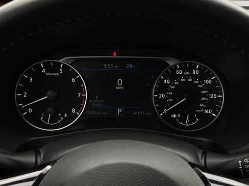 Used 2025 Nissan Altima 2.5 SR FWD image 15