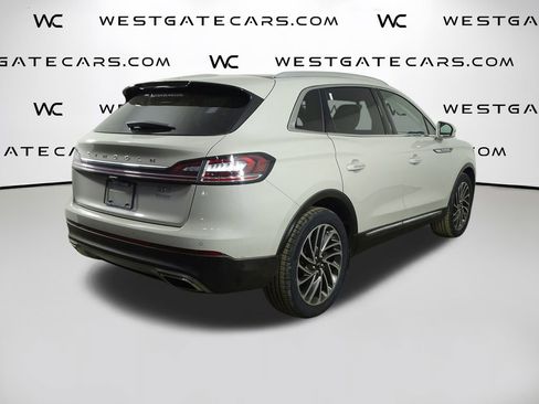 Used 2020 Lincoln Nautilus Reserve image 44