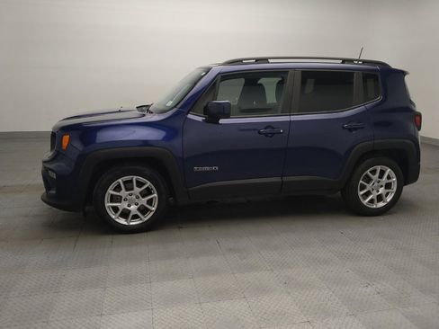 Used 2020 Jeep Renegade Latitude FWD image 2