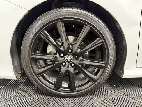Used 2022 Toyota Camry LE image 25