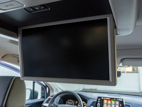 New 2026 Honda Odyssey Touring image 24