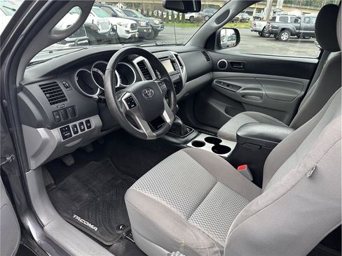 Used 2013 Toyota Tacoma 4x4 Access Cab V6 w/ SR5 Pkg image 14
