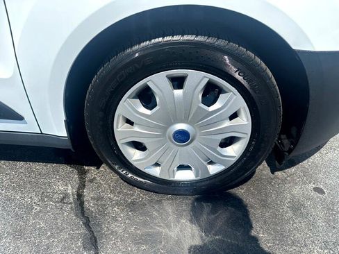 Used 2022 Ford Transit Connect XL image 31