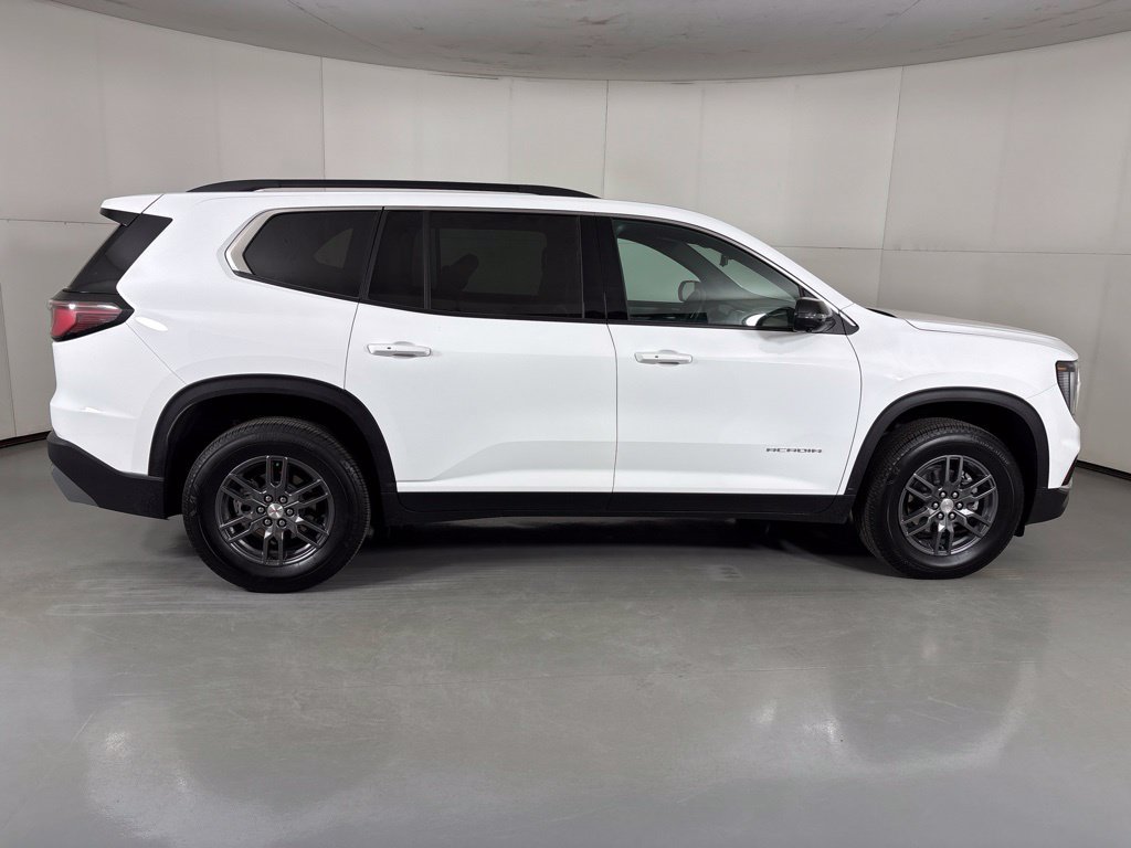 Certified 2026 GMC Acadia Elevation FWD image 11