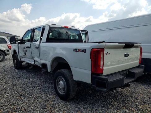 Used 2023 Ford F250 XL AWD/4WD image 4