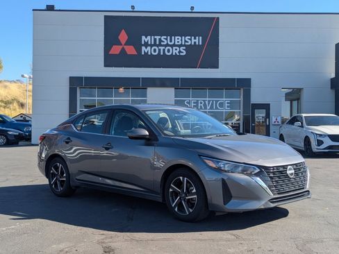 Used 2024 Nissan Sentra SV image 1