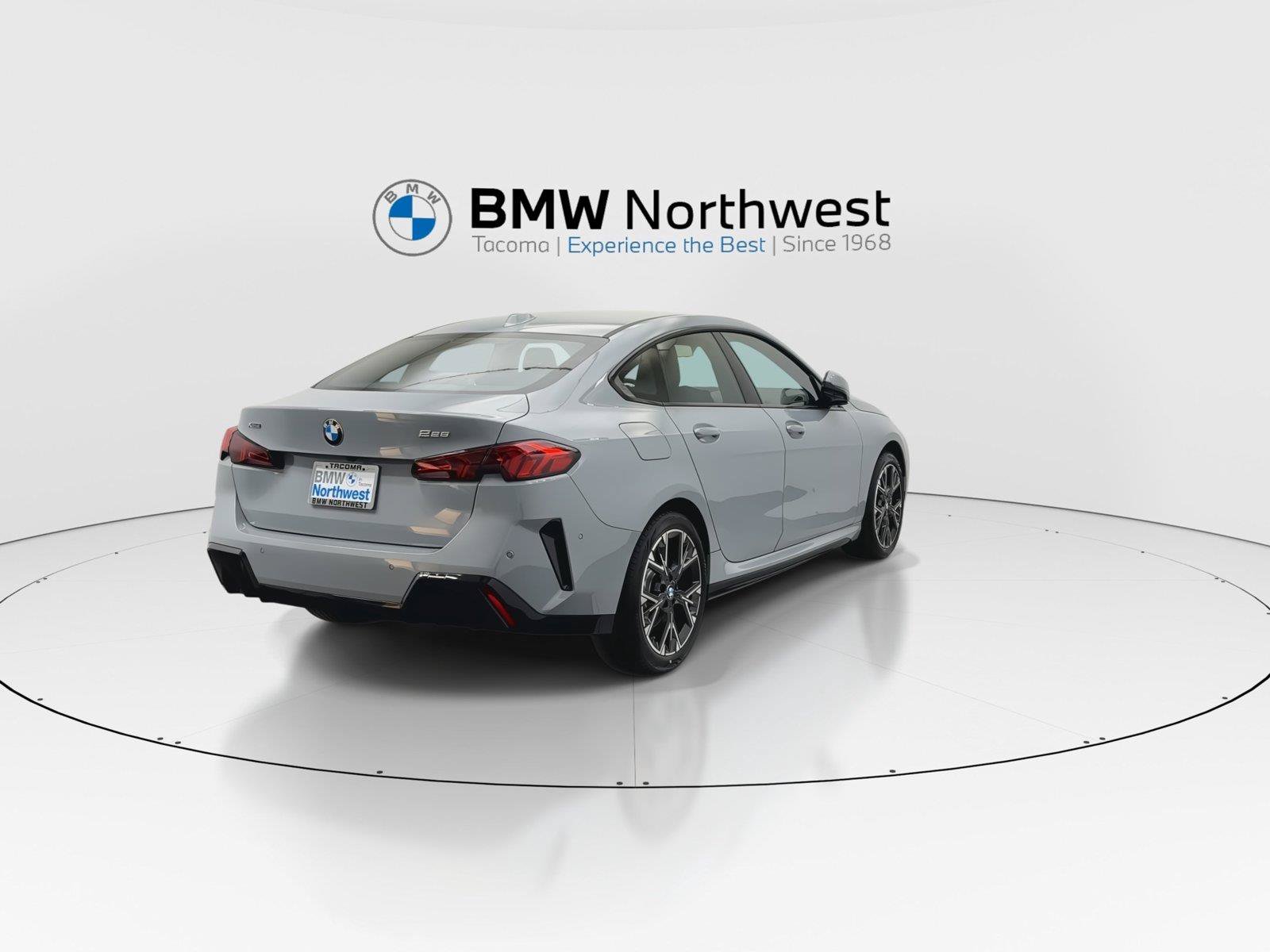 Used 2026 BMW 228i xDrive w/ Technology Package AWD/4WD image 3