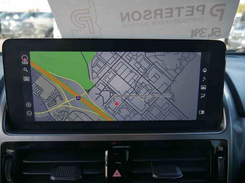 Used 2023 Lexus GX 460 Premium image 40