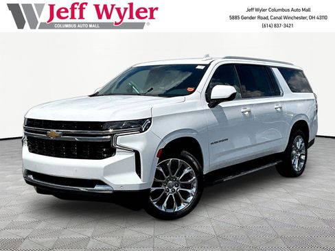 Used 2023 Chevrolet Suburban LS AWD/4WD image 1
