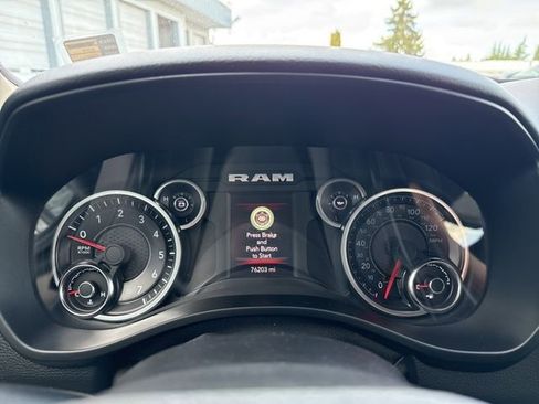 Used 2019 RAM 1500 Big Horn AWD/4WD image 30