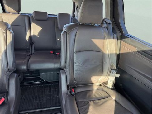 Used 2019 Honda Odyssey EX-L image 18