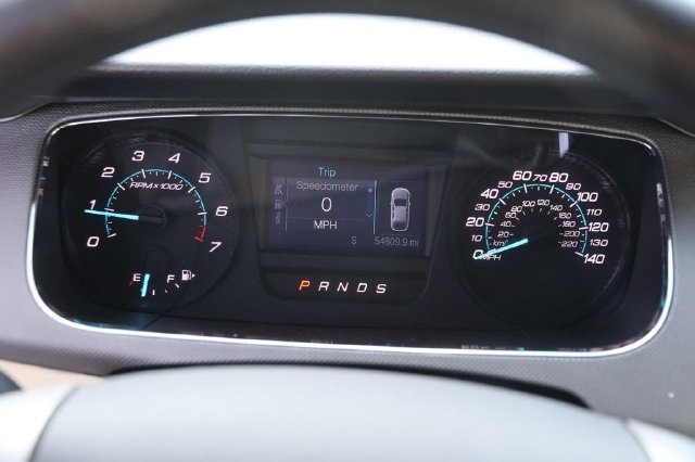 Used 2018 Ford Taurus SE FWD image 13