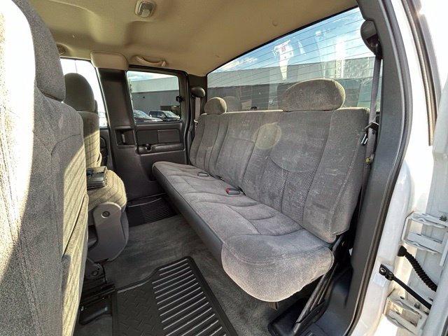 Used 2004 Chevrolet Silverado 2500 LS RWD image 34