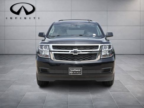 Used 2017 Chevrolet Tahoe LT w/ LT Midnight Edition AWD/4WD image 2