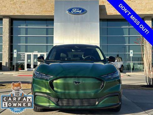 Used 2024 Ford Mustang Mach-E Premium image 2