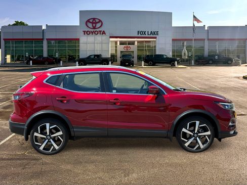 Used 2020 Nissan Rogue Sport SL w/ Premium Package AWD/4WD image 6
