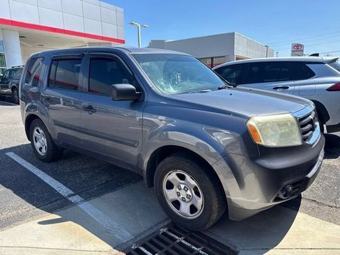 Used 2015 Honda Pilot LX image 15