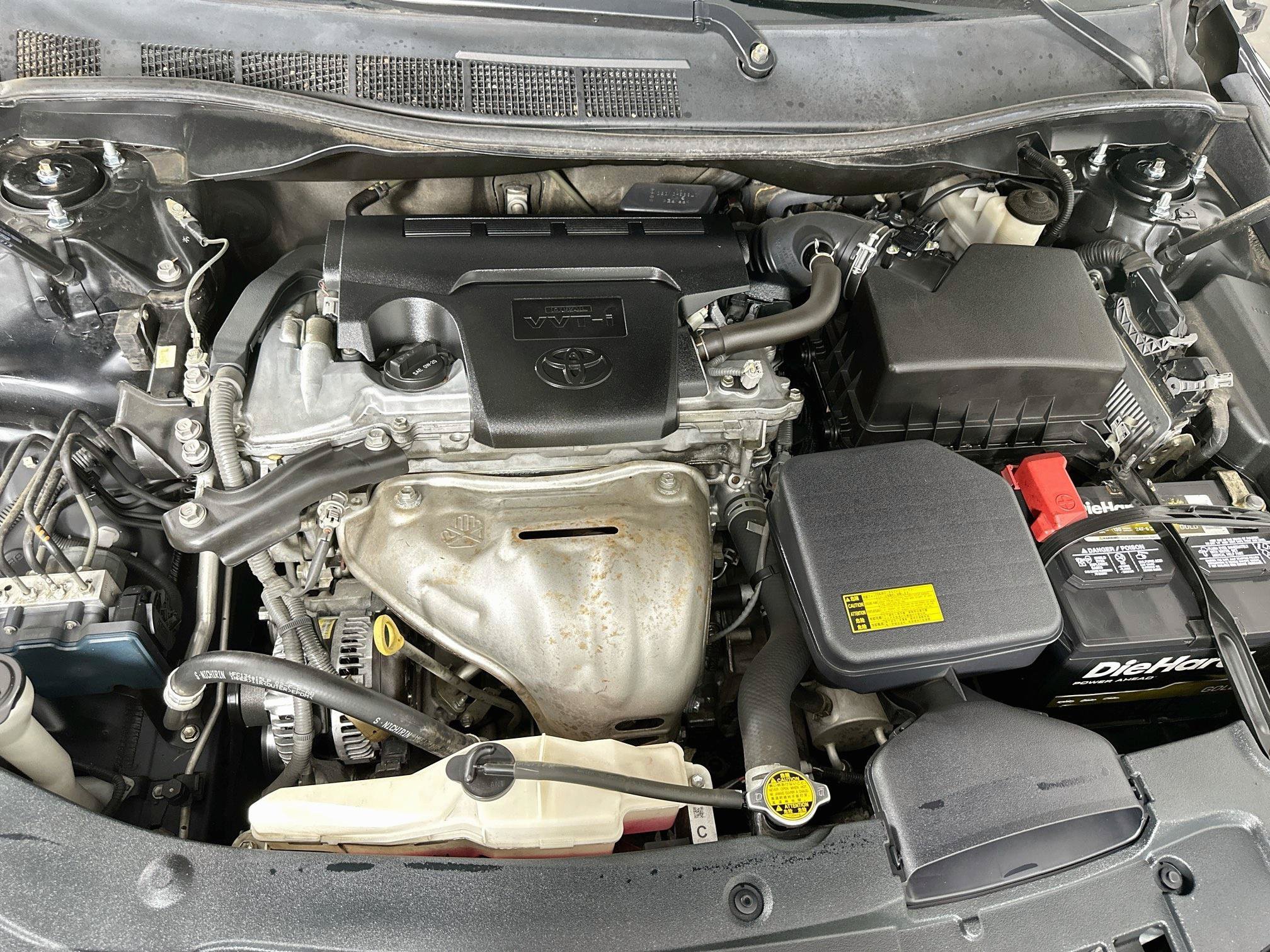 Used 2012 Toyota Camry SE FWD image 29