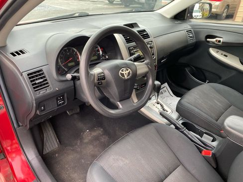 Used 2012 Toyota Corolla S FWD image 5