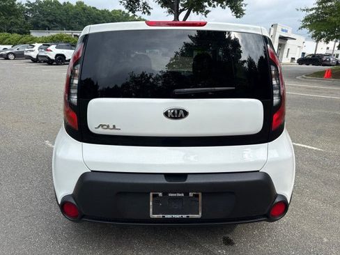Used 2016 Kia Soul FWD image 6