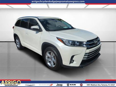 Used 2017 Toyota Highlander Limited