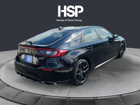 Certified 2024 Honda Civic Sport Touring image 5