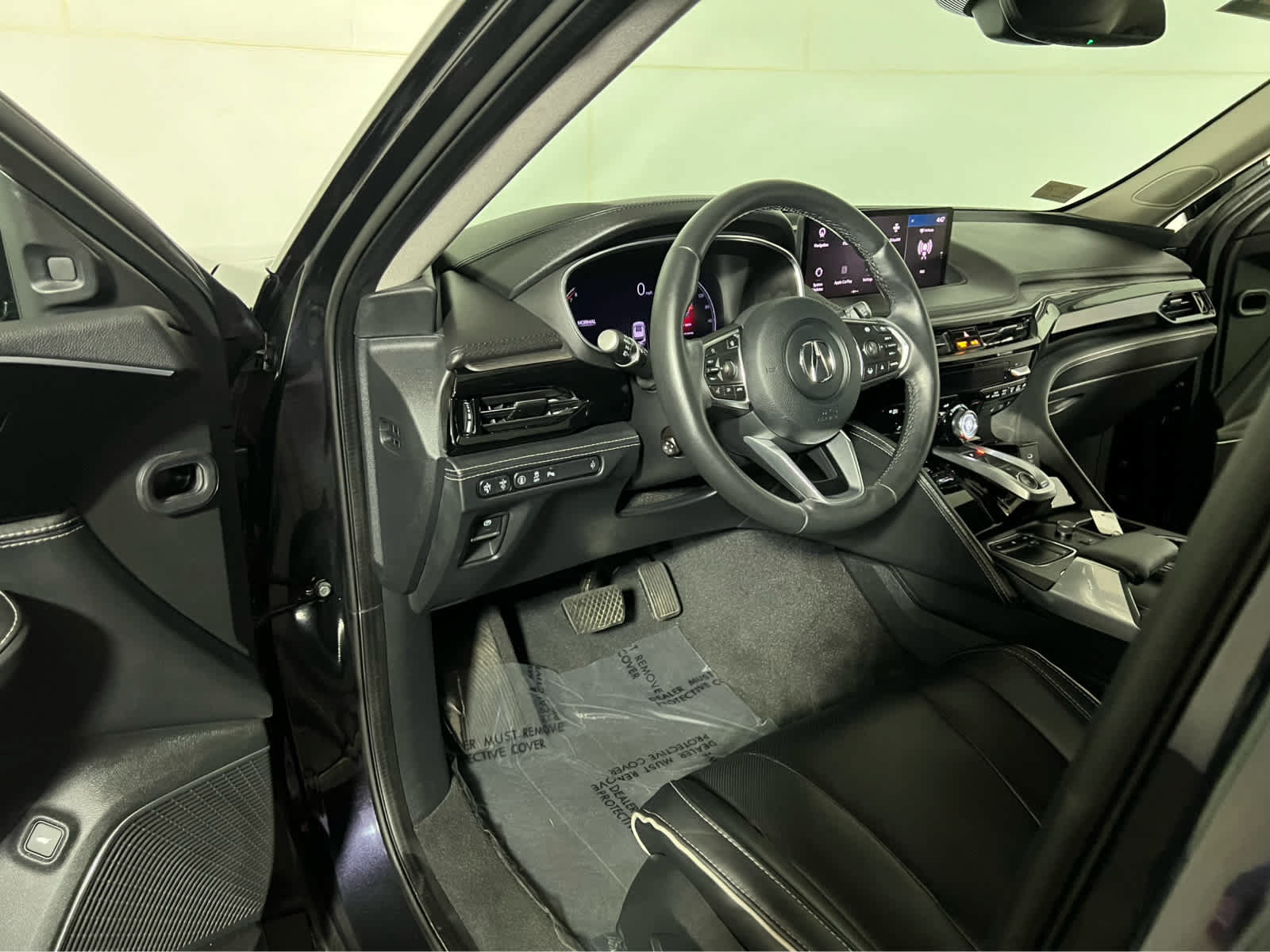 Certified 2023 Acura MDX w/ Advance Package AWD/4WD image 23
