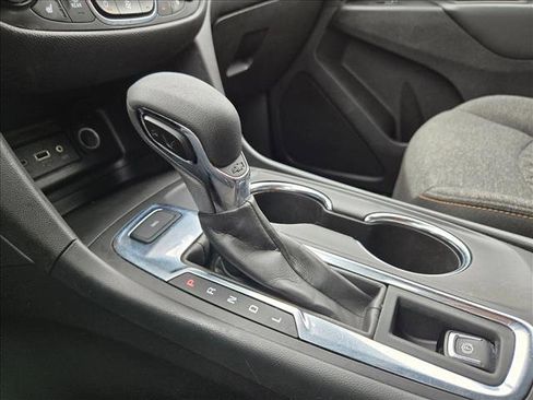 Used 2024 Chevrolet Equinox LT AWD/4WD image 14