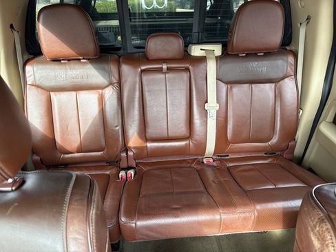 Used 2013 Ford F150 King Ranch w/ King Ranch Luxury Pkg image 24