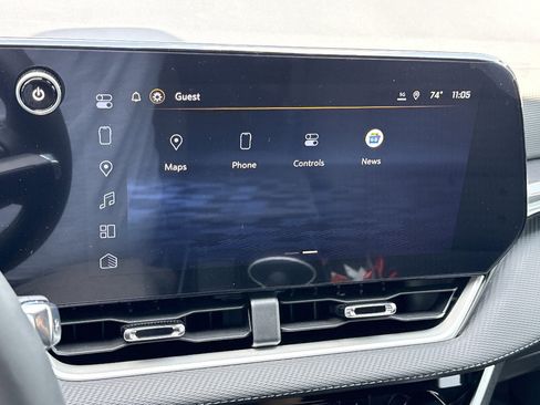 New 2026 Chevrolet Equinox LT w/ Safety and Technology Package FWD image 25