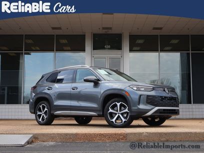 Used 2025 Volkswagen Tiguan SE