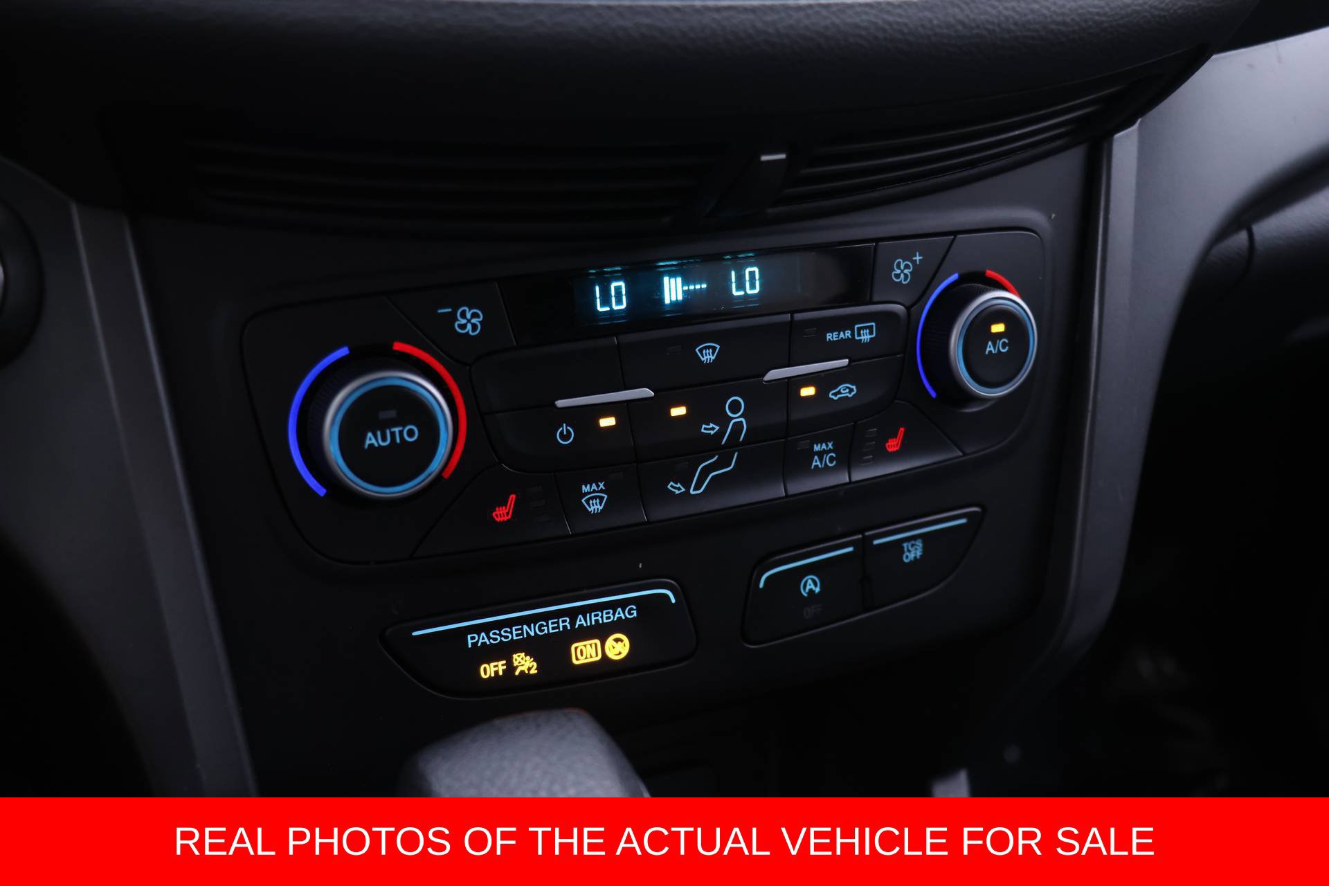 Used 2019 Ford Escape SE FWD image 6