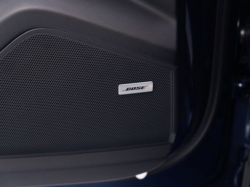 New 2026 Porsche Cayenne image 24